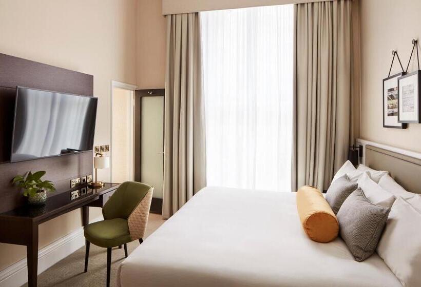 Номер Классика Кровать Кинг, The Clermont London Victoria