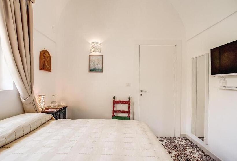 Номер Стандарт, B&b I Magi