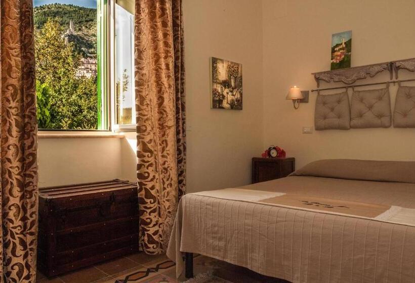 Номер Deluxe, La Rocca Mia House B&b