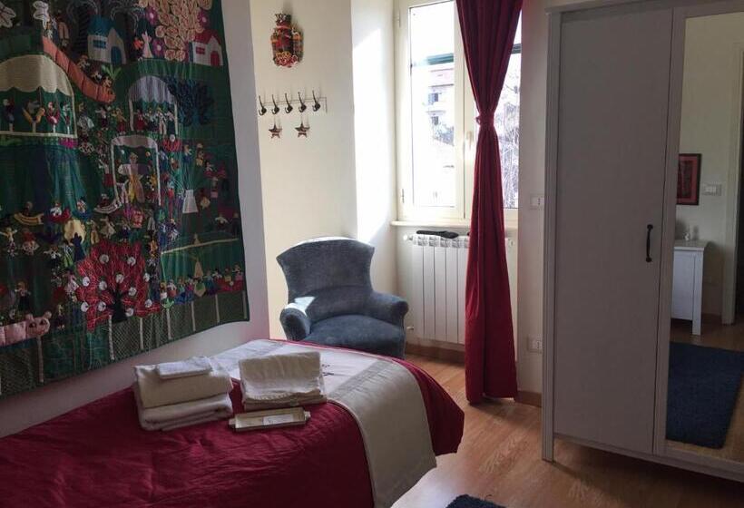 اتاق یک تخته با چشم‌انداز باغ, La Rocca Mia House B&b