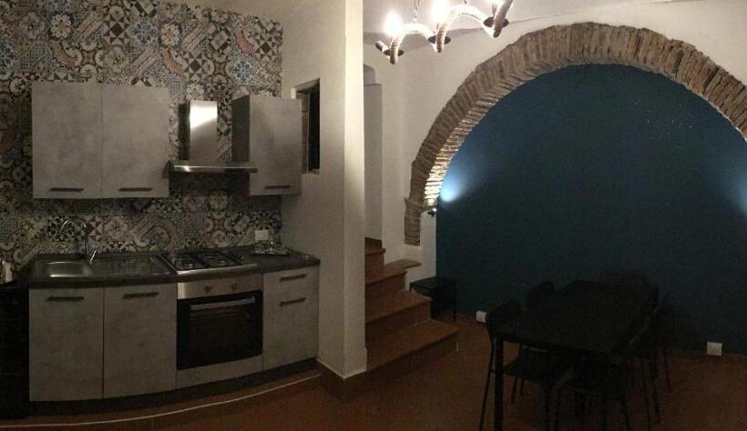 اتاق استاندارد, Original Sicily