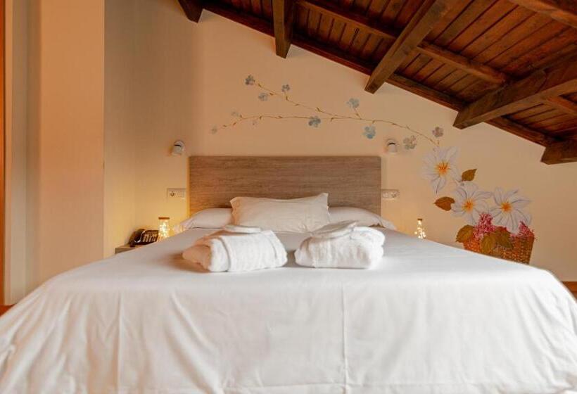 اتاق لوکس, Balneario Rio Pambre