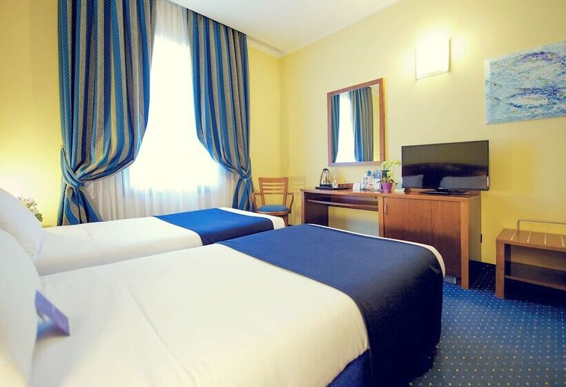 اتاق استاندارد, Mercure Genova San Biagio