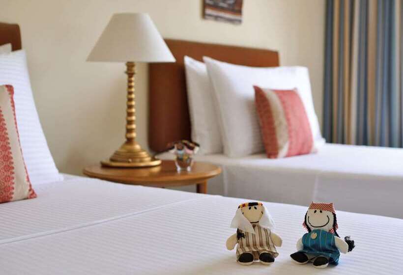 اتاق لوکس با چشم‌انداز دریا, Movenpick Resort & Residences Aqaba
