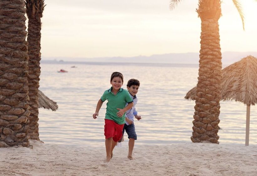 اتاق خانوادگی, Movenpick Resort & Residences Aqaba