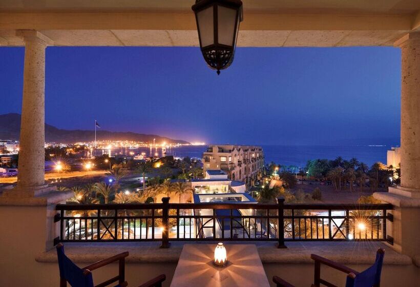 سوییت با چشم‌انداز دریا, Movenpick Resort & Residences Aqaba
