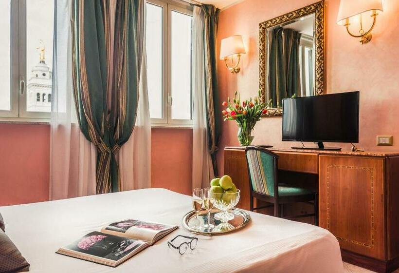 带城市景观的高级房间, Raeli Hotel Siracusa