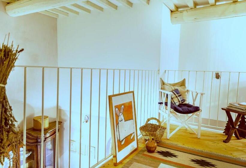 Номер Стандарт, Bioagriturismo Podere Montisi