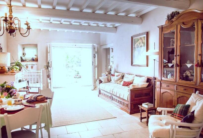 Номер Стандарт, Bioagriturismo Podere Montisi