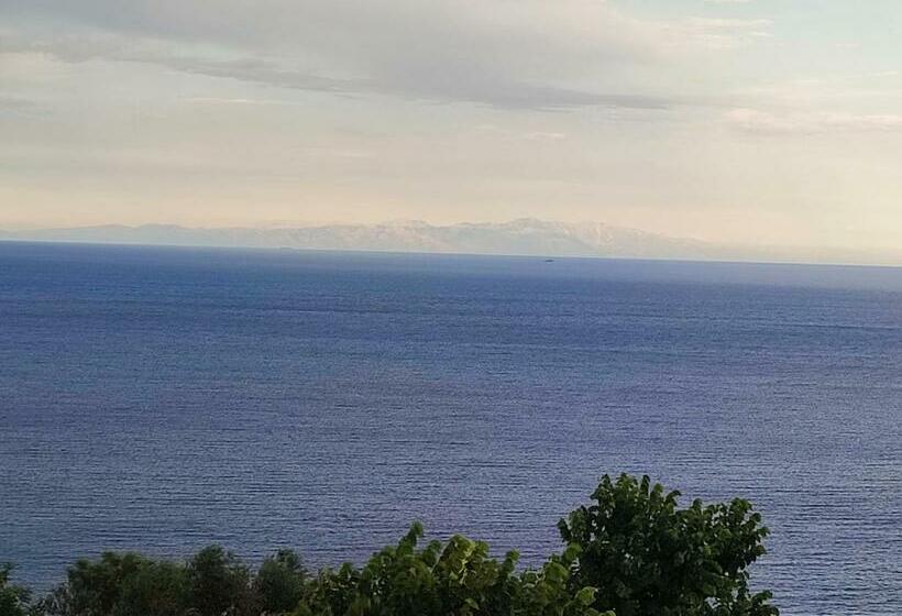 Студия Стандарт Вид на Море, Sofia