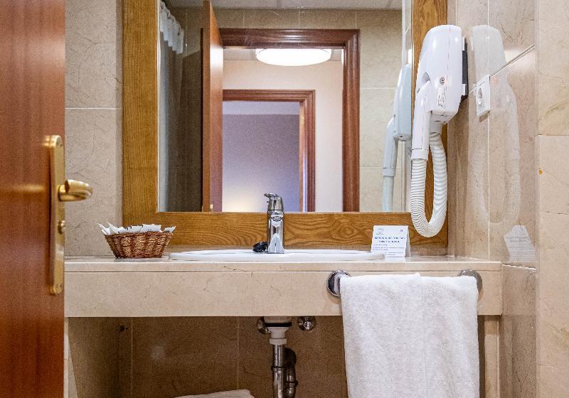 Апартаменты 2 Спальни, Ilunion Miramar
