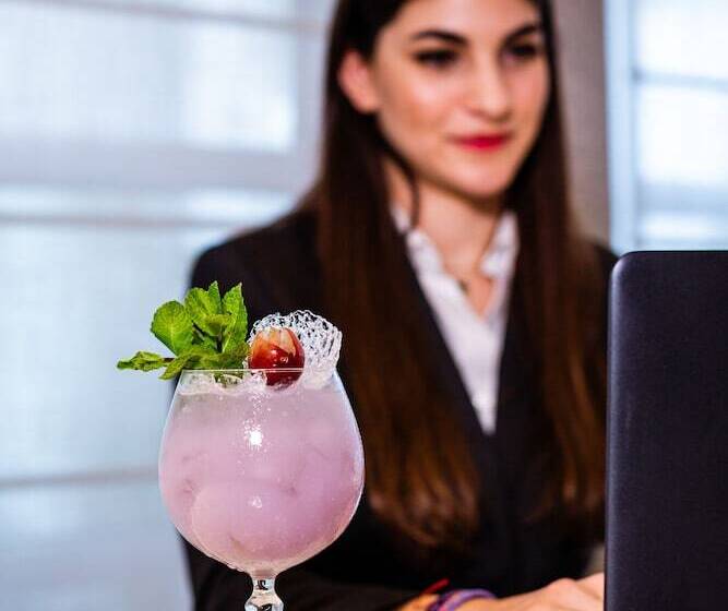 اتاق اجرایی, Hilton Nicosia