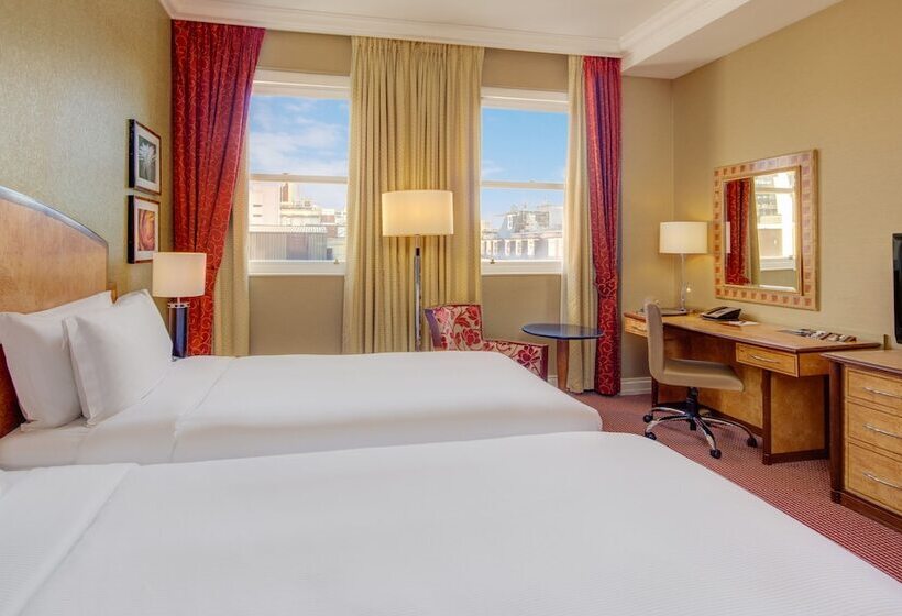 Номер Стандарт, Hilton London Paddington