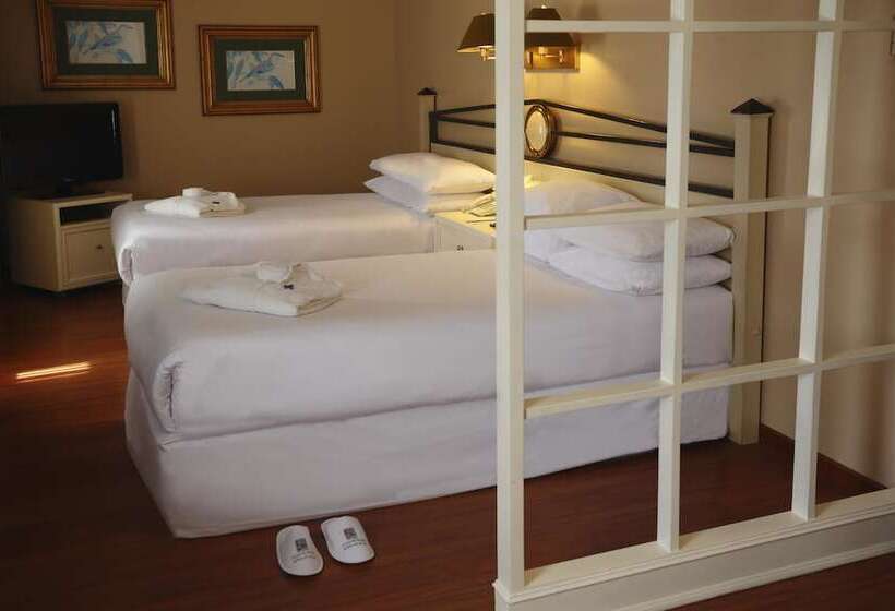 Полулюкс, Suites Del Bosque