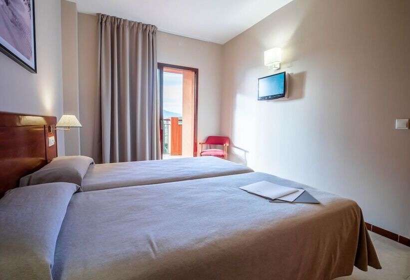 Apartamento 2 Dormitórios, Ilunion Miramar
