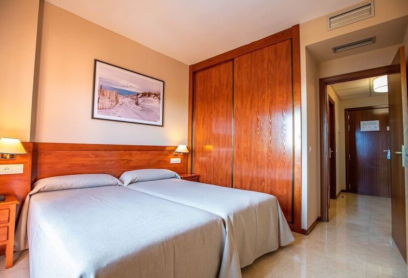 Apartamento 2 Quartos Vista Piscina, Ilunion Miramar