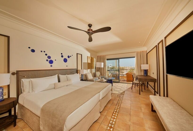 オーシャンビュージュニアスイート, Secrets Bahía Real Resort & Spa - Adults Only