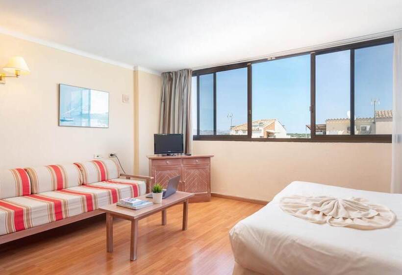 스탠다드 스튜디오, Apartamentos Carlos V