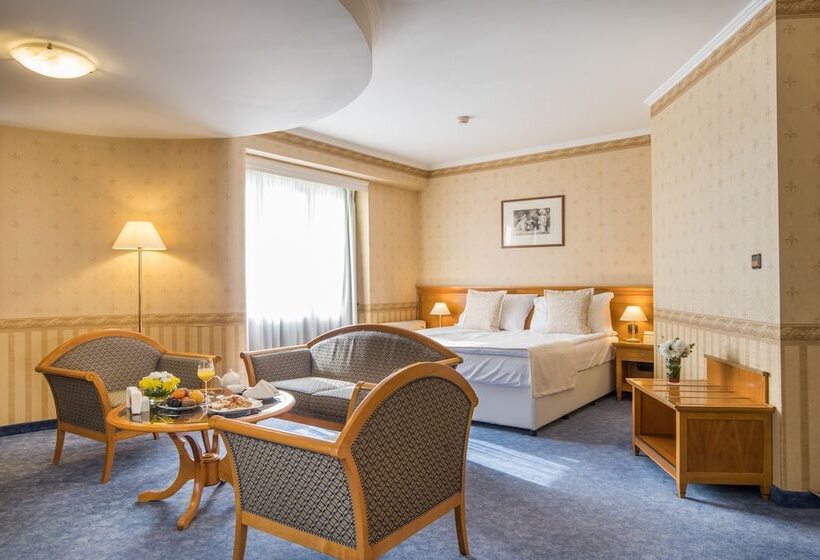 Люкс, Downtown   Top Location In The Heart Of Sofia City