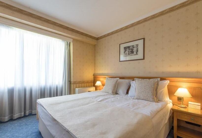 Номер Deluxe, Downtown   Top Location In The Heart Of Sofia City