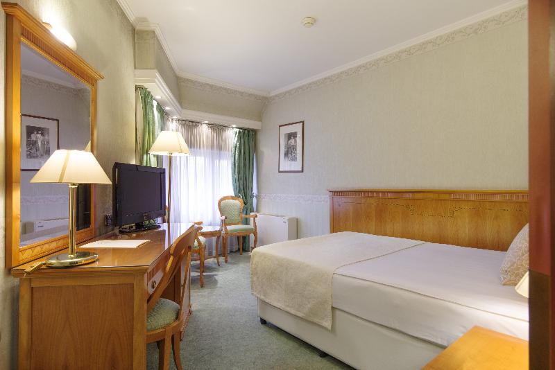 Номер Стандарт Индивидуальный, Downtown   Top Location In The Heart Of Sofia City