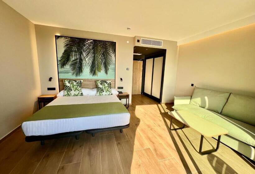 Quarto Premium, Primavera Park 4* Sup