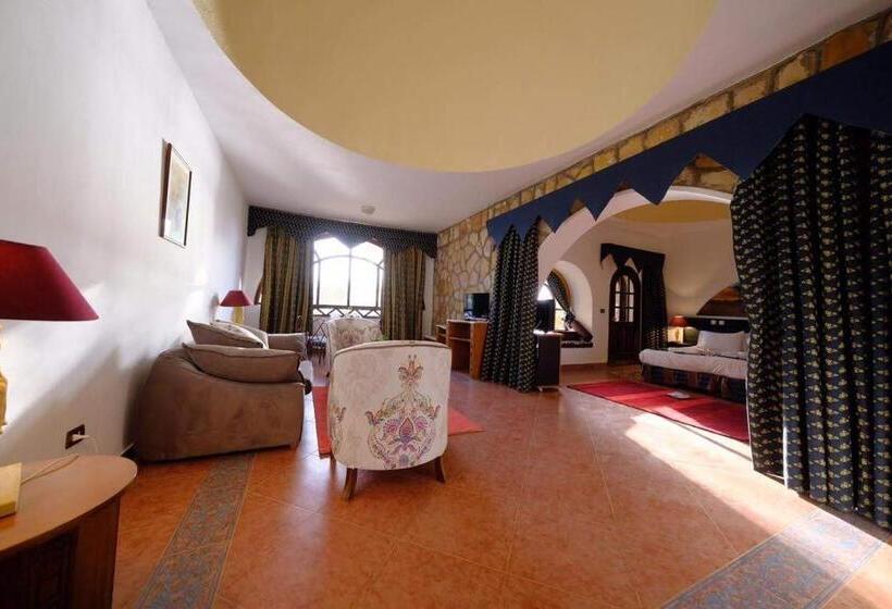 سوئیت پرزیدنت, Seti Abu Simbel Lake Resort