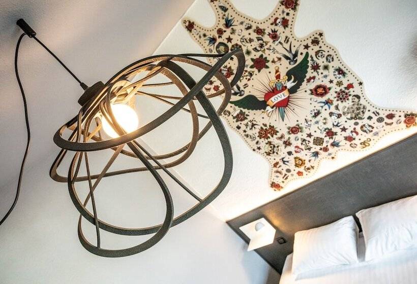 Номер Комфорт, The Originals City, Hôtel Le Berry, Bourges