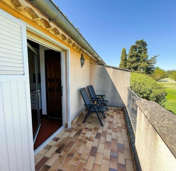 Номер Стандарт Вид на Сад, Golf Club D'uzes