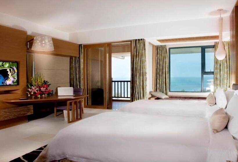 اتاق لوکس با چشم‌انداز دریا, Huidong Regal Palace Resort