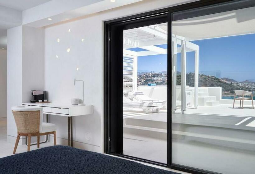 Полулюкс Премиум Вид на Море, The Island Concept Luxury Boutique Hotel Heated Pool