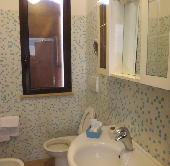 اتاق استاندارد, Ristorante Al Canto Delle Sirene