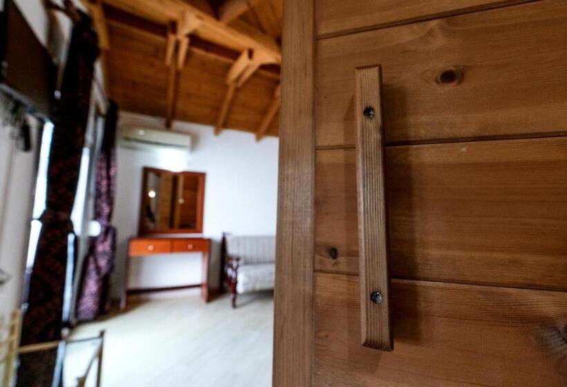 Апартаменты 1 Спальня, Stefanidis Apartments
