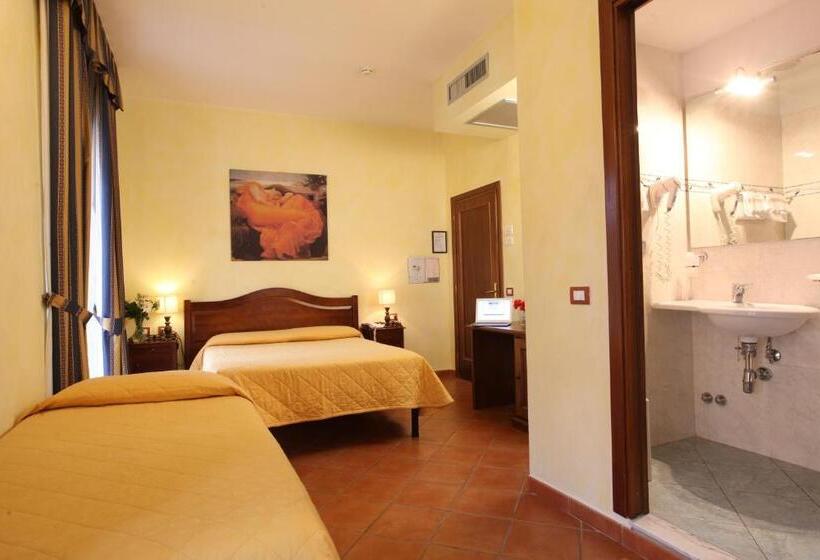 اتاق استاندارد سه نفره, Bologna