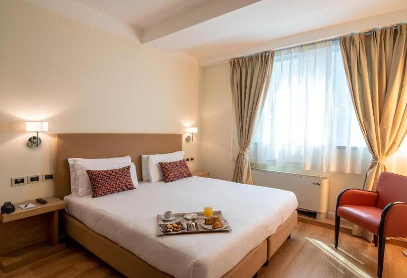 Номер Стандарт Трехместный, Jr Hotels Gigli Firenze