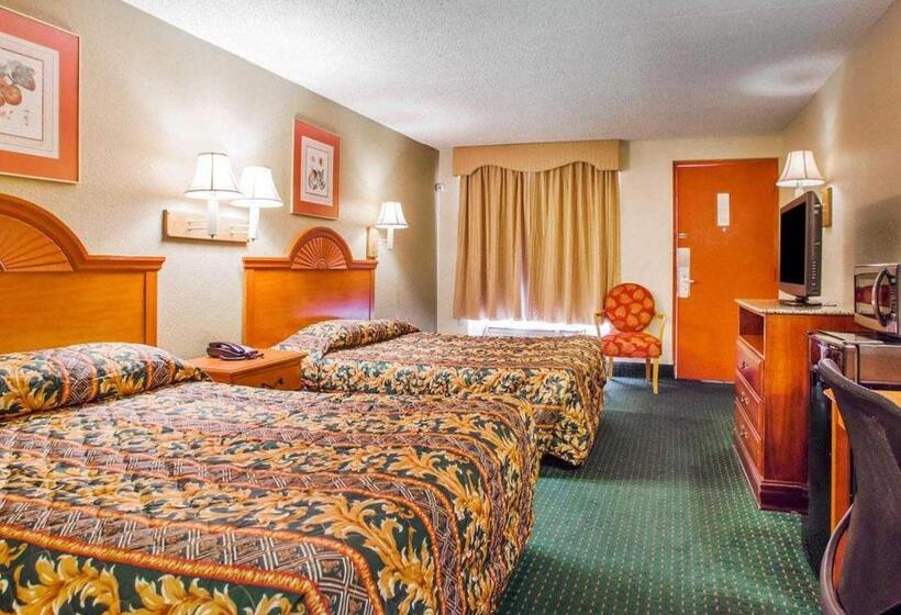 带2个双人床的标准工作室, Rodeway Inn Mount Laurel Hwy 73