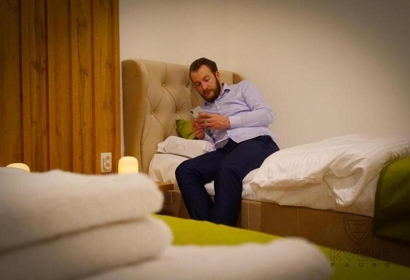 اتاق استاندارد, Motel Kvele