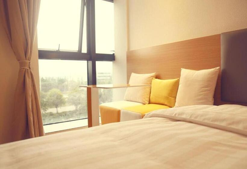 Номер Superior, 7days Inn Nanchang West Station Huanan Cheng Wangcheng New District Branch