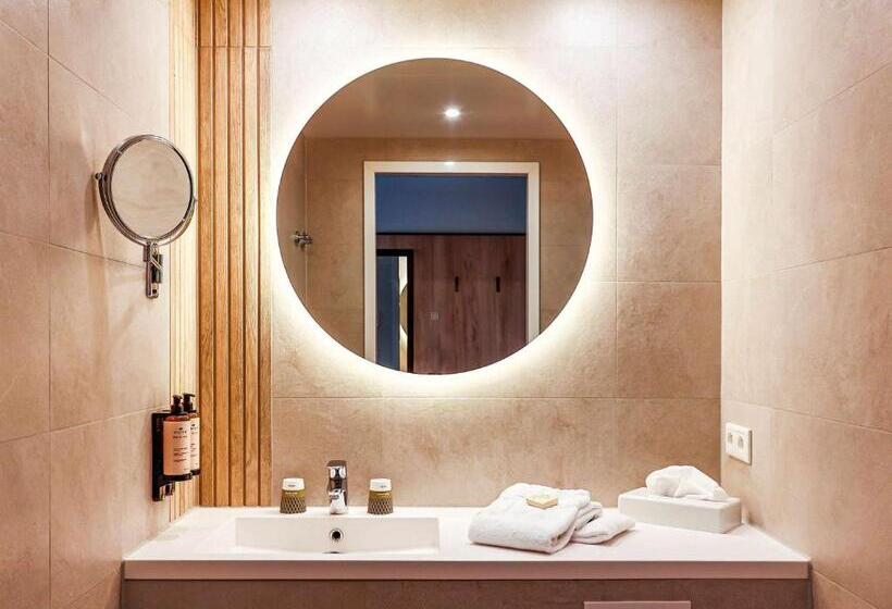 Люкс Кровать Кинг, Mercure Han Sur Lesse