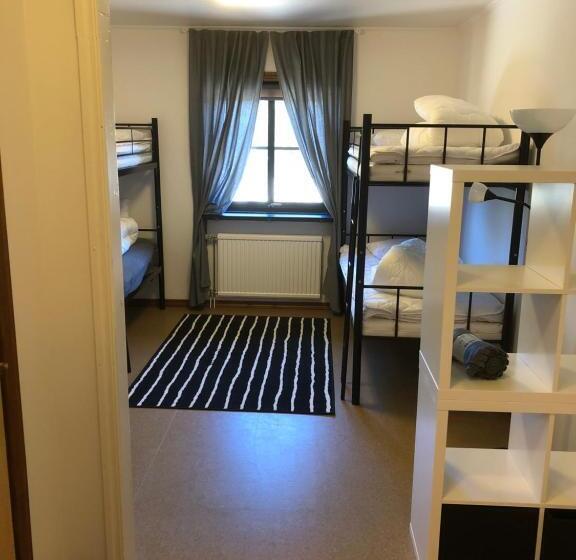 4인용 스탠다드 룸, Hestra Guesthouse