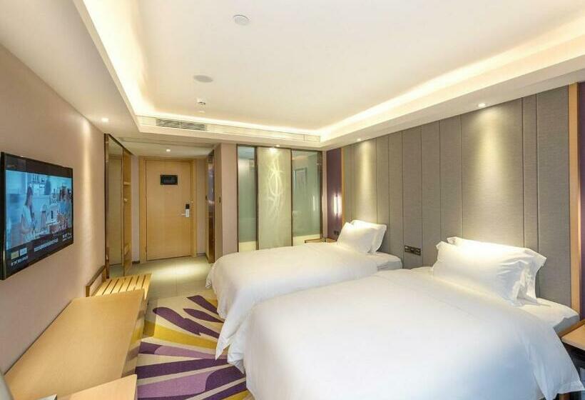 Номер Стандарт Вид на Сад, Lavande Hotel Zigong Tanmulin Lantern Park