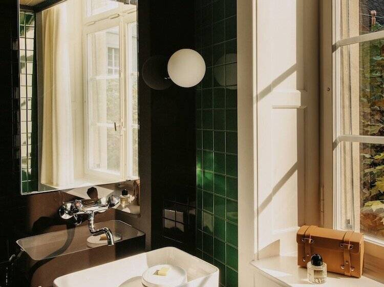 Номер Стандарт, Boutique & Design Hotel Volkshaus Basel