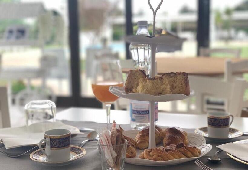 Стандартный внешний трехместный номер с ванной комнатой, Peperosa B&b And Events
