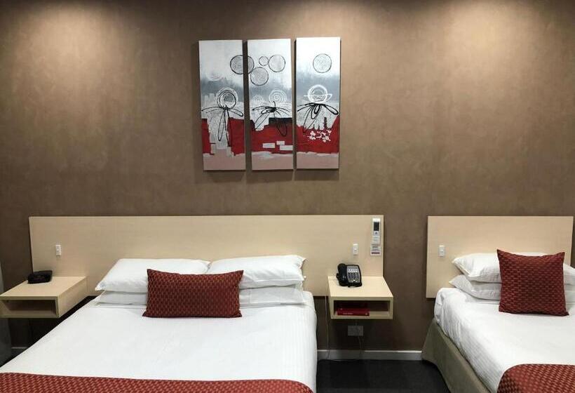 스탠다드 룸, Adelaide Airport Motel