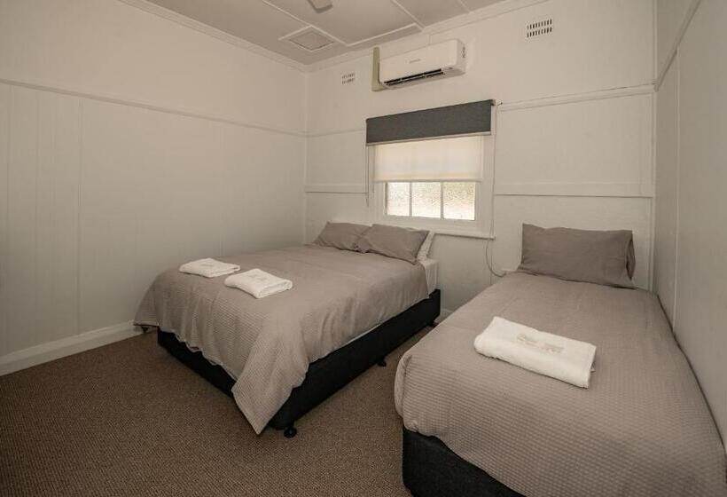 Номер Стандарт, The Centennial Hotel Gulgong