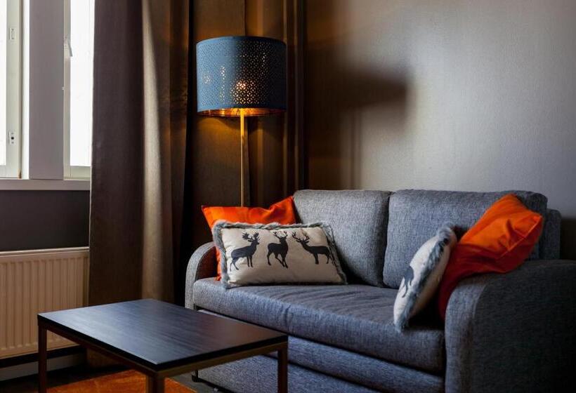 Люкс Superior, Golden Circle Suites