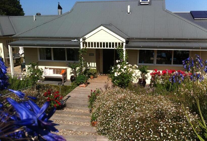 Люкс Deluxe Вид на Море, Llarrinda Bed & Breakfast