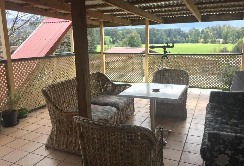 스위트, Oaktree Guest House