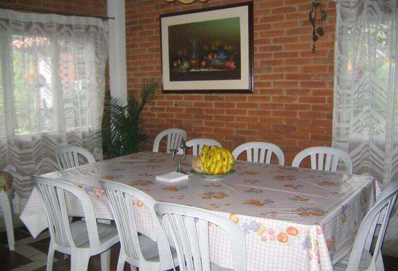 4间卧室的房子, Finca El Ensueño