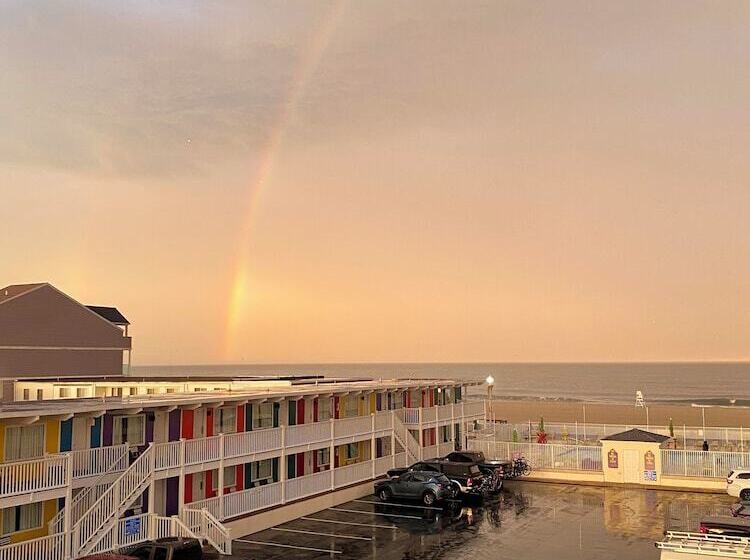 スタンダードルーム, Fish Tales Boardwalk Inn & Ocean Mecca Motel